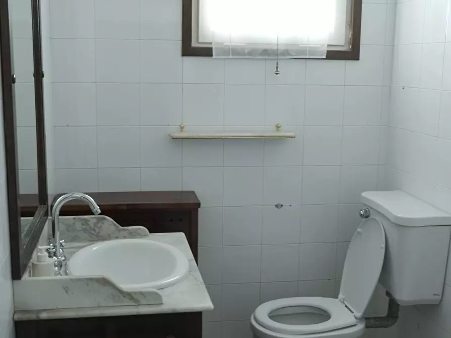 Immagine 14 di Camera in affitto  in Via Nizza29 a Sassari