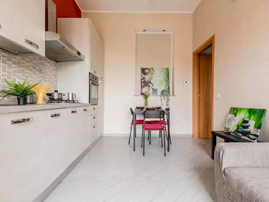 Immagine 17 di Camera in affitto  in Via Giovanni Pezzotti44 a Milano