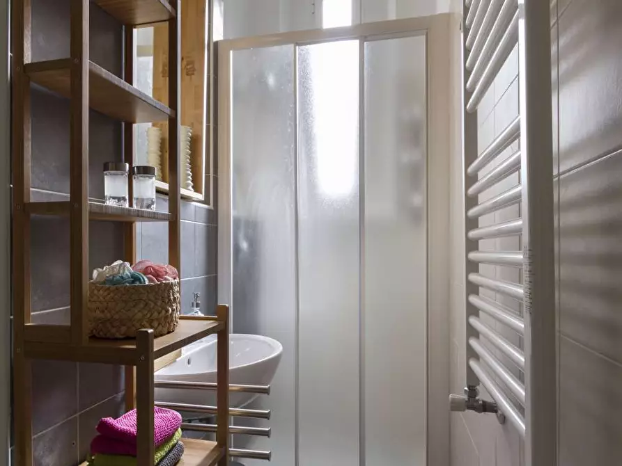 Immagine 24 di Camera in affitto  in Via Gustavo Modena30 a Milano