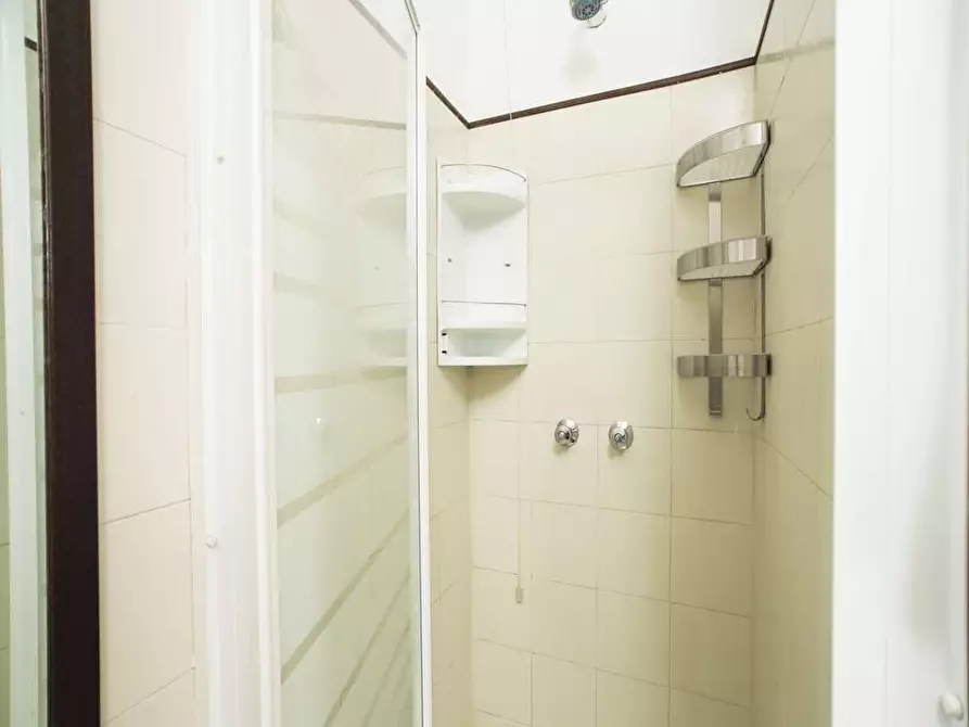 Immagine 30 di Camera in affitto  in Via dei Missaglia13 a Milano