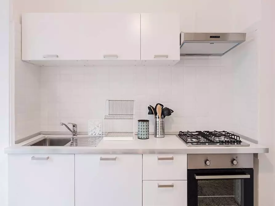 Immagine 58 di Camera in affitto  in Via delle Belle Arti21 a Bologna