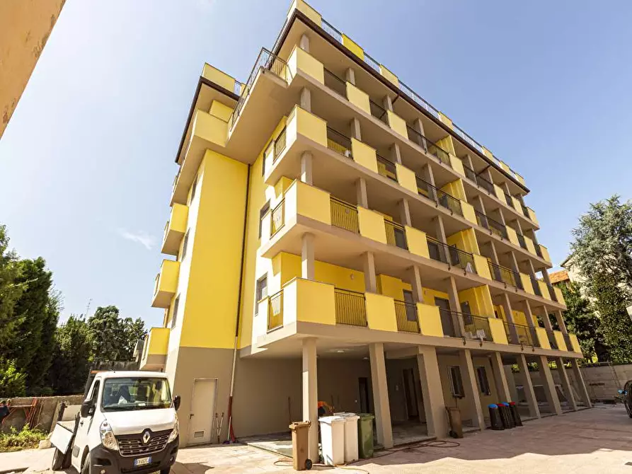 Immagine 24 di Camera in affitto  in Via Giuseppe Regaldi19 a Milano