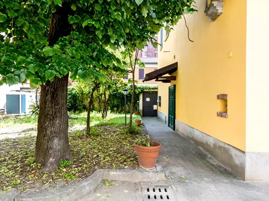 Immagine 19 di Camera in affitto  in Via Ambrogio Binda40 a Milano