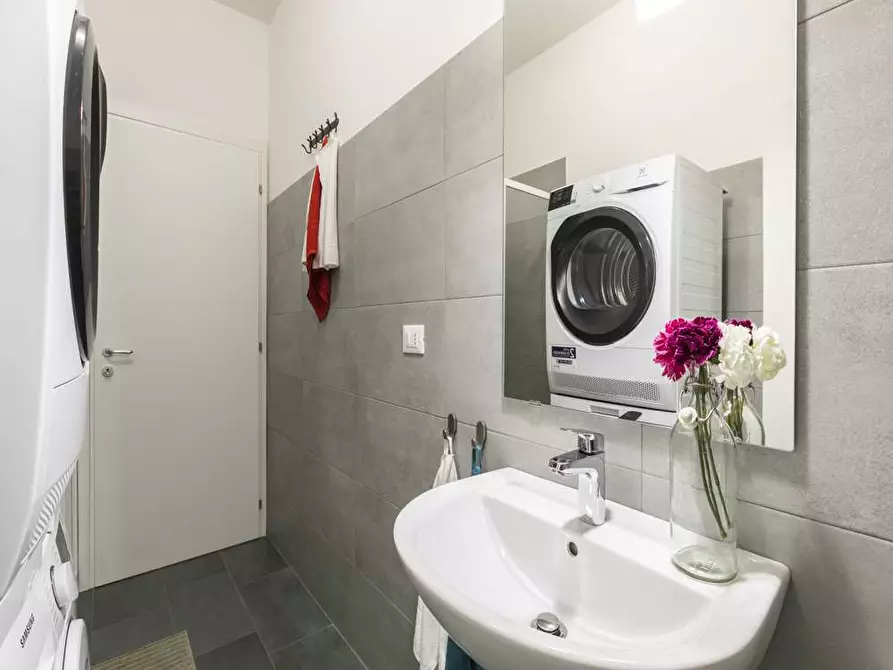 Immagine 24 di Camera in affitto  in Via Privata Parenzo6 a Milano