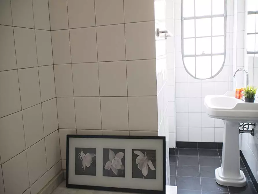 Immagine 15 di Camera in affitto  in Viale Tunisia2 a Milano