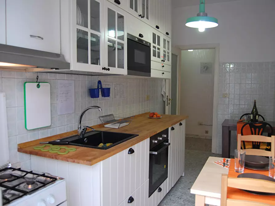 Immagine 5 di Camera in affitto  in Viale Partenope131 a Roma