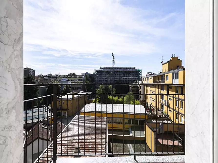 Immagine 24 di Camera in affitto  in Via Antonio Pollaiuolo15 a Milano