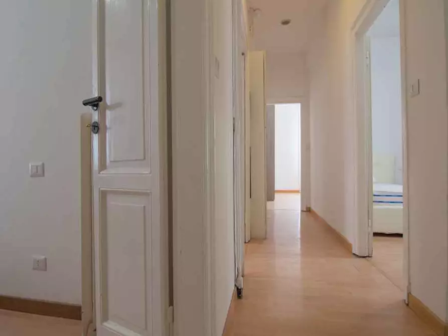 Immagine 60 di Camera in affitto  in Via Comelico8 a Milano