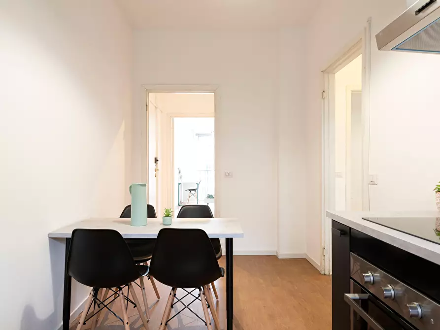 Immagine 7 di Camera in affitto  in Via Leopoldo Cicognara2 a Milano