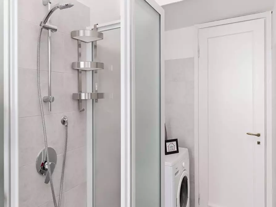 Immagine 53 di Camera in affitto  in Via Cosseria1 a Milano