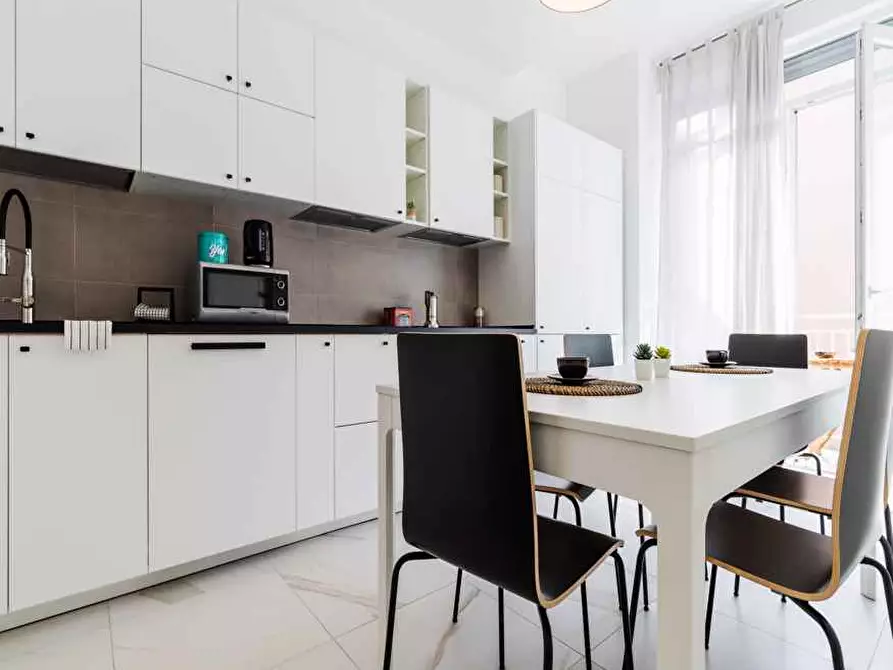 Immagine 23 di Camera in affitto  in Viale Bligny28 a Milano