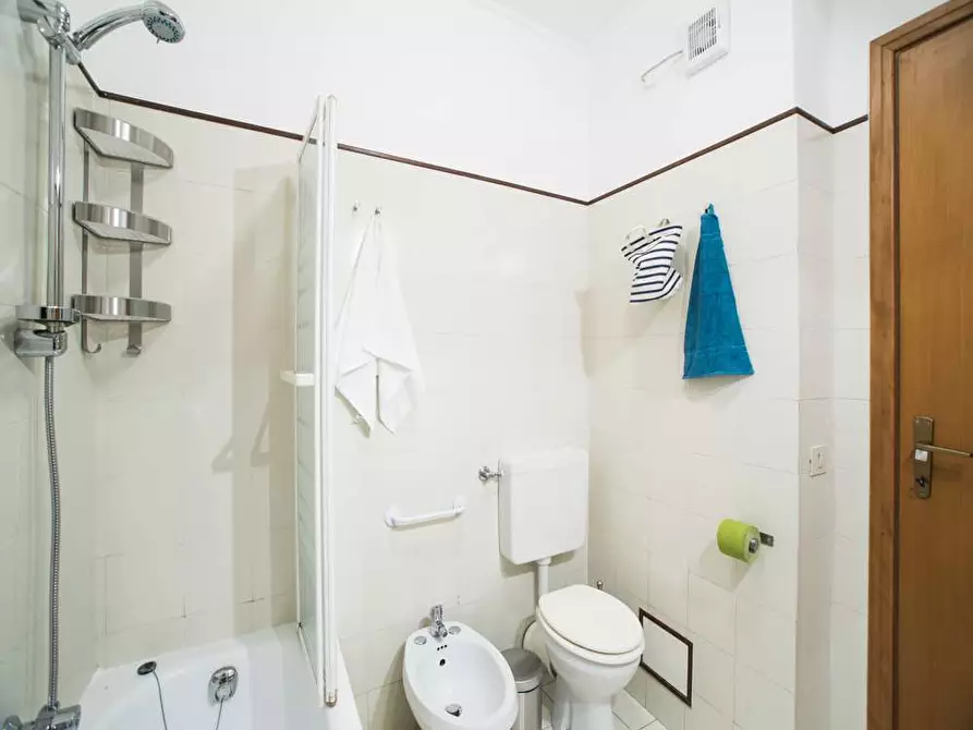 Immagine 26 di Camera in affitto  in Via dei Missaglia13 a Milano