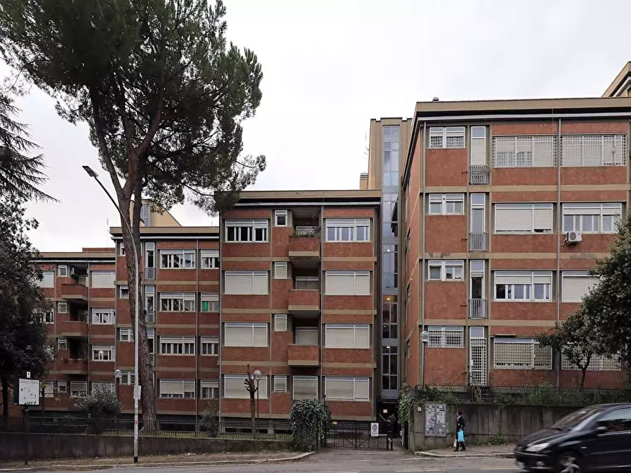 Immagine 12 di Camera in affitto  in Via Cavriglia25 a Roma