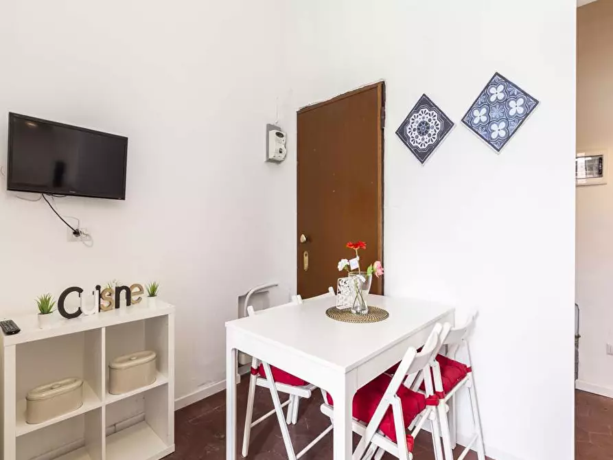 Immagine 26 di Camera in affitto  in Via Paolo Bassi22 a Milano