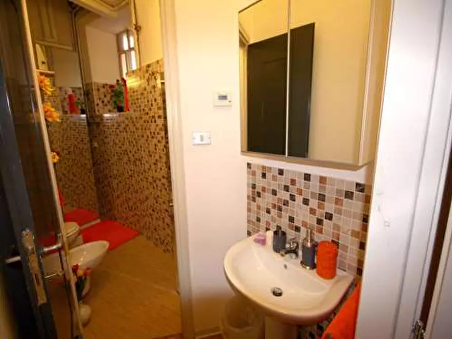 Immagine 13 di Camera in affitto  in Via dei Fontanili2 a Milano