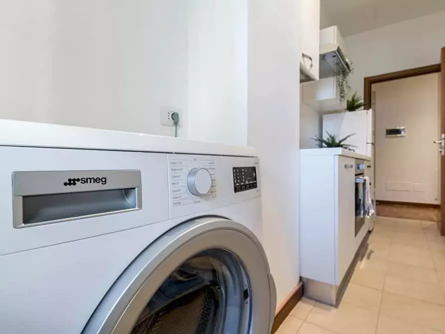 Immagine 14 di Camera in affitto  in Via Luciano Zuccoli19 a Milano