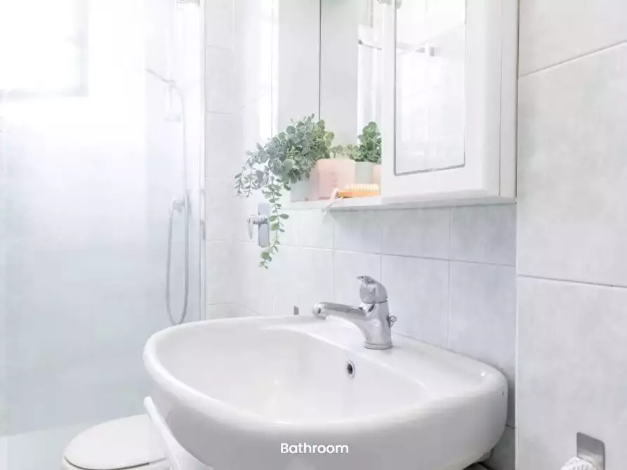 Immagine 9 di Camera in affitto  in Via Guido Guarini Matteucci1 a Milano