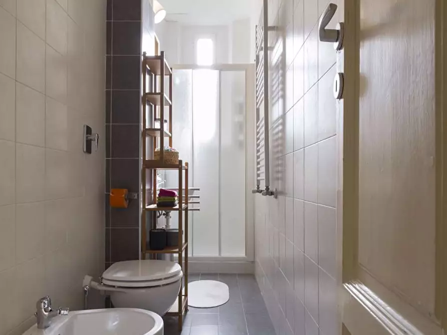 Immagine 37 di Camera in affitto  in Via Gustavo Modena30 a Milano