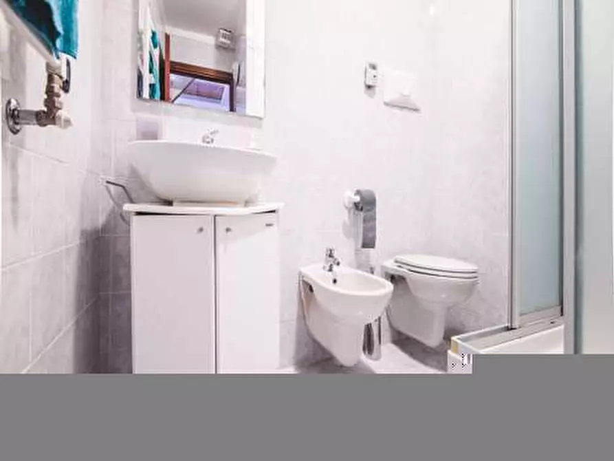 Immagine 13 di Camera in affitto  in Viale Vincenzo Lancetti32 a Milano