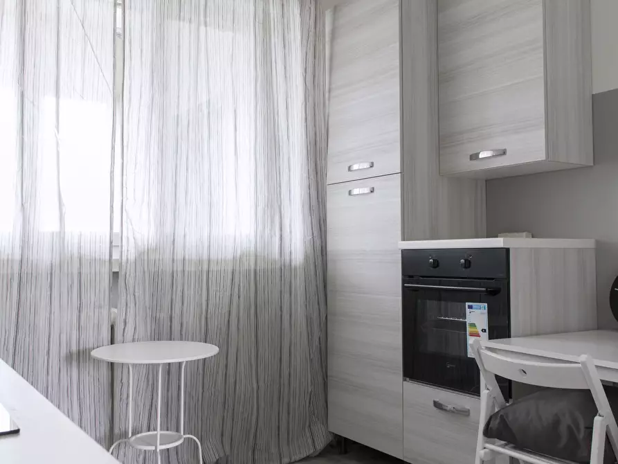 Immagine 10 di Camera in affitto  in Via Federico Engels8 a Milano