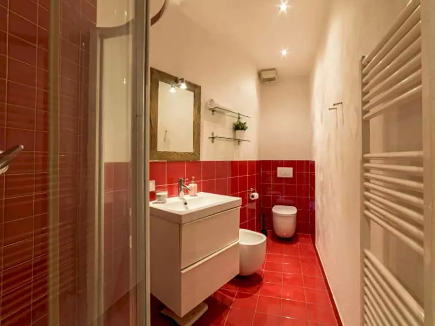 Immagine 12 di Camera in affitto  in Via del Ponte alle Mosse1 a Firenze