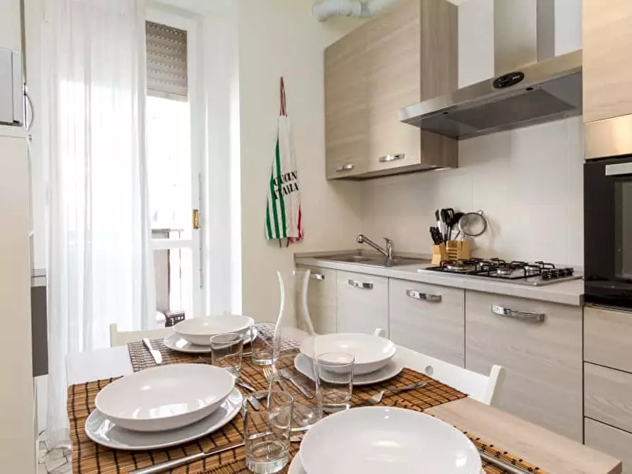 Immagine 7 di Camera in affitto  in Via Maniago2 a Milano