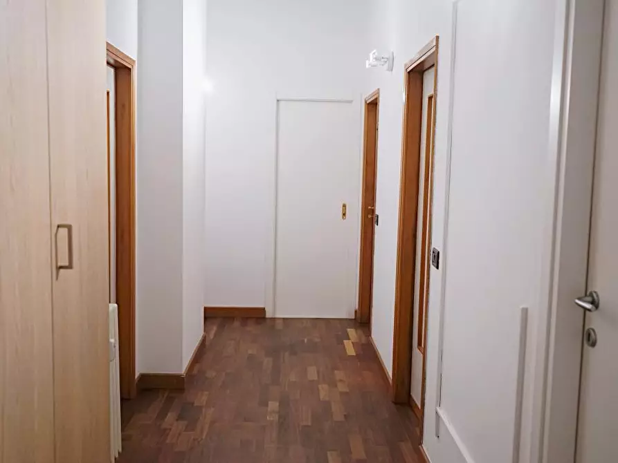 Immagine 21 di Camera in affitto  in Via Santa Croce16 a Bologna