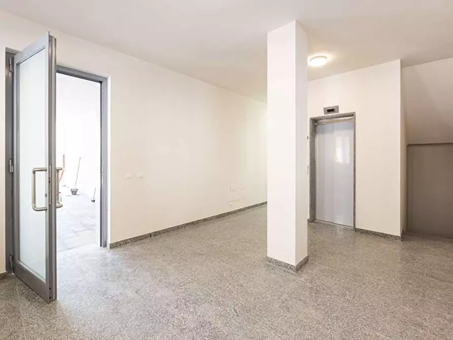 Immagine 29 di Camera in affitto  in Via Giuseppe Regaldi19 a Milano