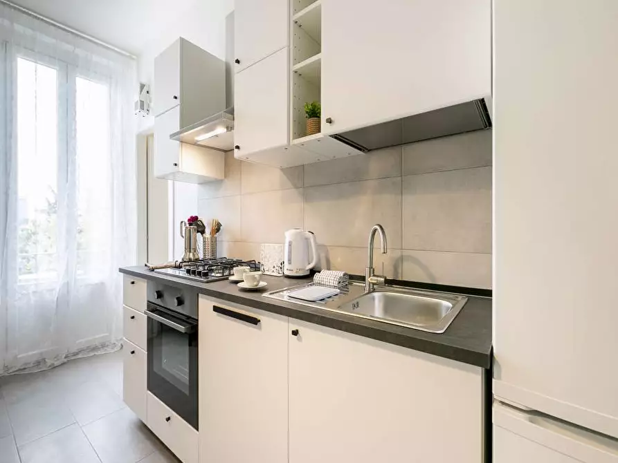 Immagine 20 di Camera in affitto  in Via Privata Parenzo6 a Milano