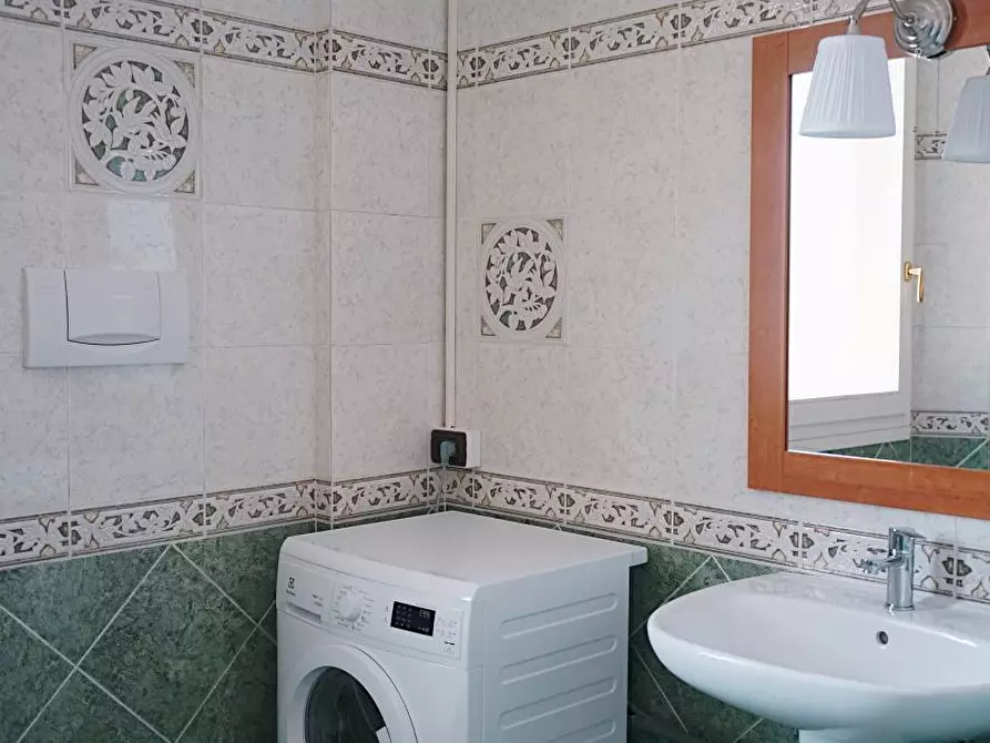 Immagine 18 di Camera in affitto  in Via Santa Croce16 a Bologna