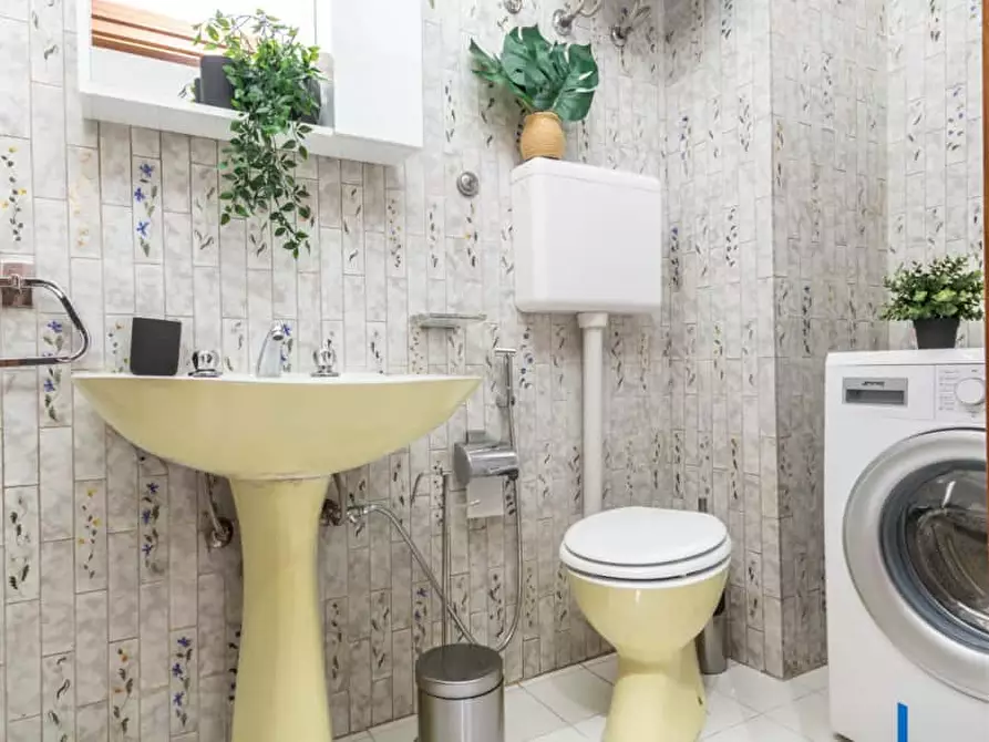 Immagine 15 di Camera in affitto  in Viale Regina Margherita33 a Milano