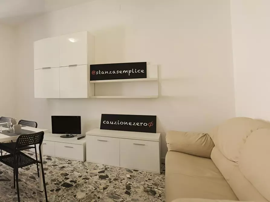 Immagine 8 di Camera in affitto  in Via Nizza29 a Sassari