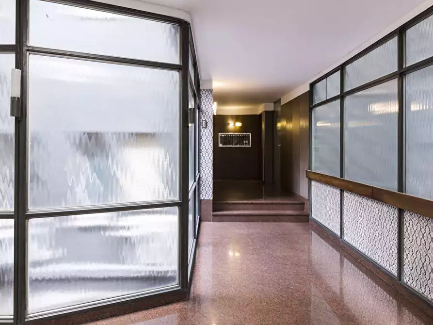 Immagine 43 di Camera in affitto  in Via Cosseria1 a Milano