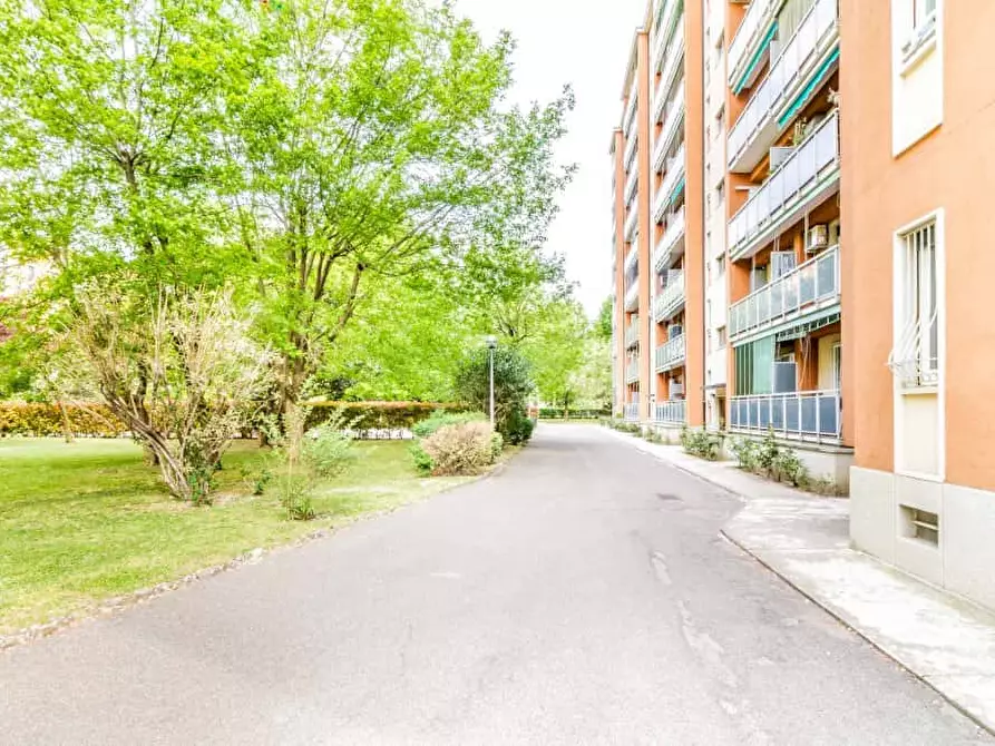 Immagine 9 di Camera in affitto  in Via degli Astri22 a Milano