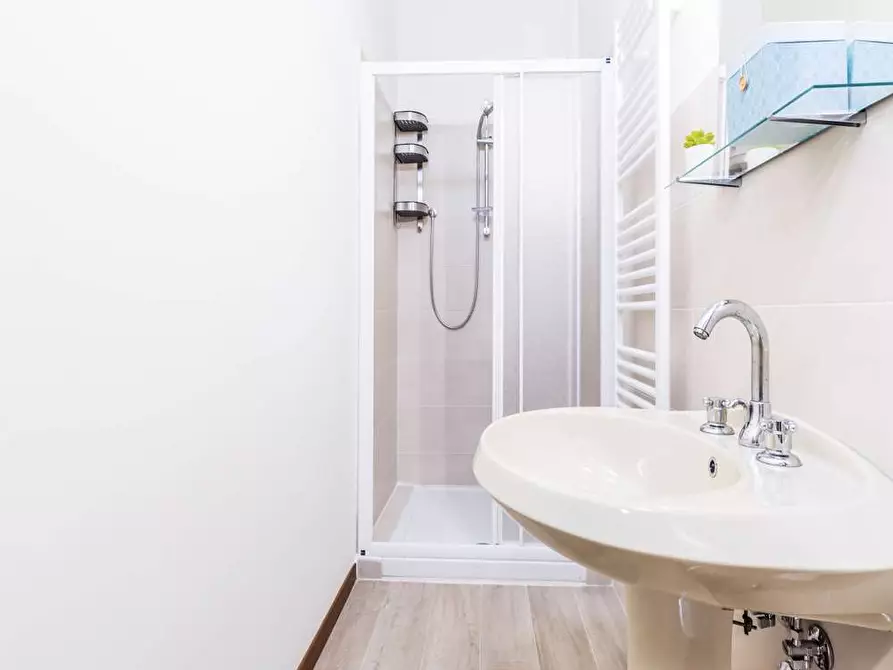 Immagine 31 di Camera in affitto  in Via Franco Bolognese27 a Bologna