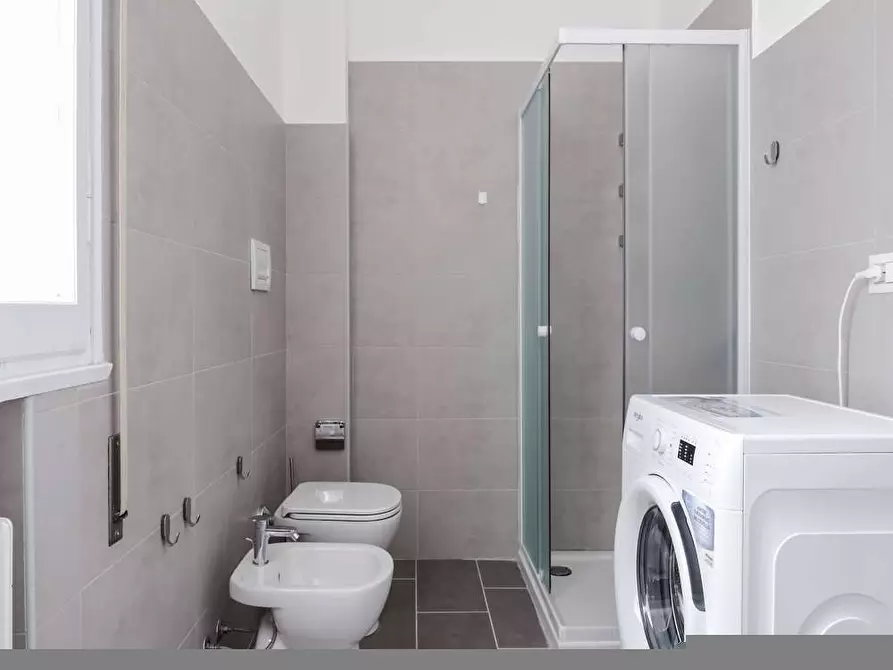 Immagine 43 di Camera in affitto  in Via delle Belle Arti21 a Bologna