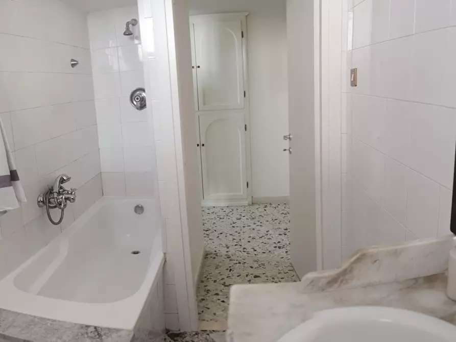 Immagine 15 di Camera in affitto  in Via Nizza29 a Sassari