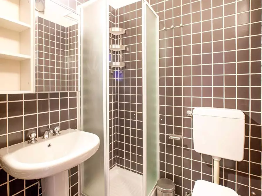 Immagine 7 di Camera in affitto  in Via Guglielmo Marconi45 a Bologna