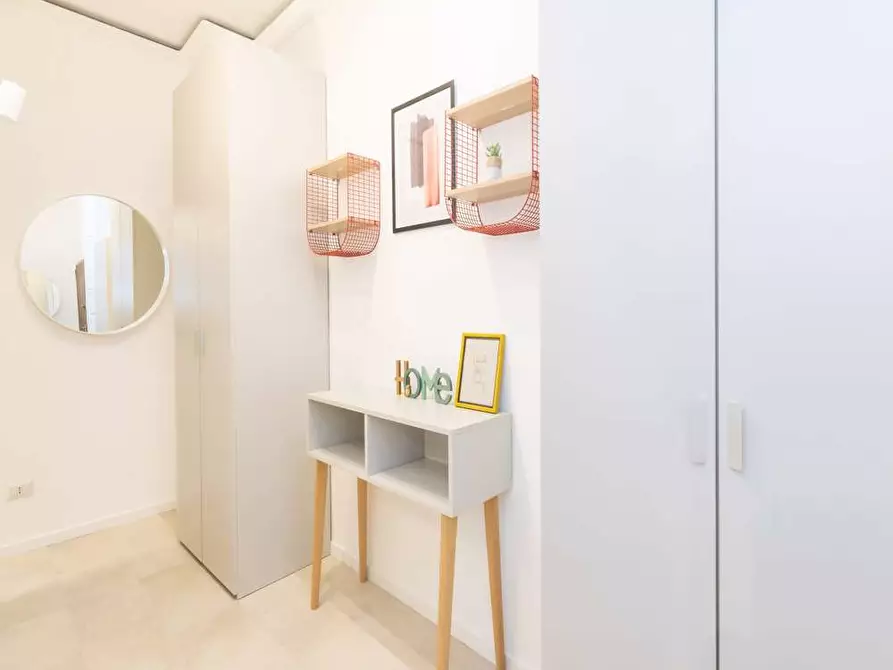 Immagine 33 di Camera in affitto  in Via Salasco1 a Milano