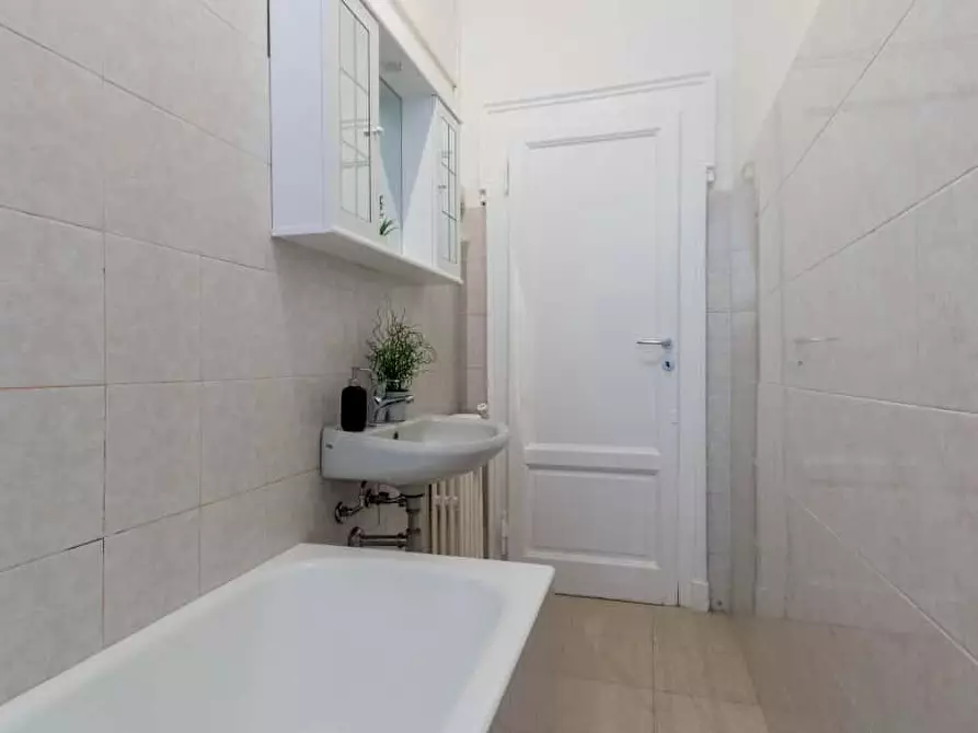 Immagine 8 di Camera in affitto  in Via Francesco Brioschi71 a Milano