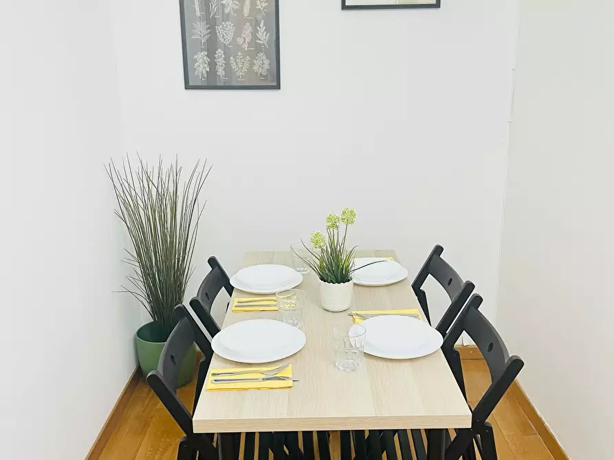 Immagine 6 di Camera in affitto  in Via Domenichino11 a Milano