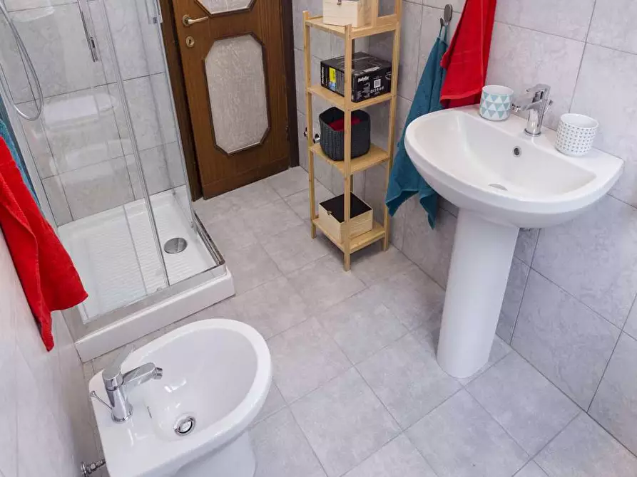 Immagine 33 di Camera in affitto  in Viale Giovanni Vicini20 a Bologna