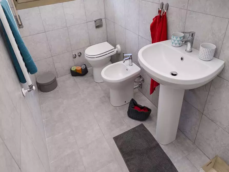 Immagine 28 di Camera in affitto  in Viale Giovanni Vicini20 a Bologna