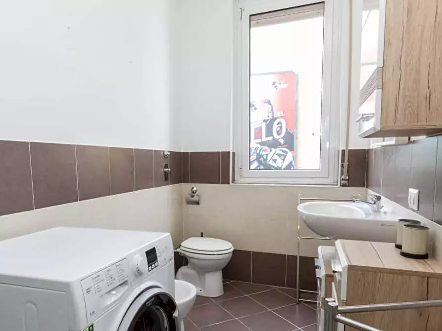 Immagine 9 di Camera in affitto  in Via Maniago2 a Milano