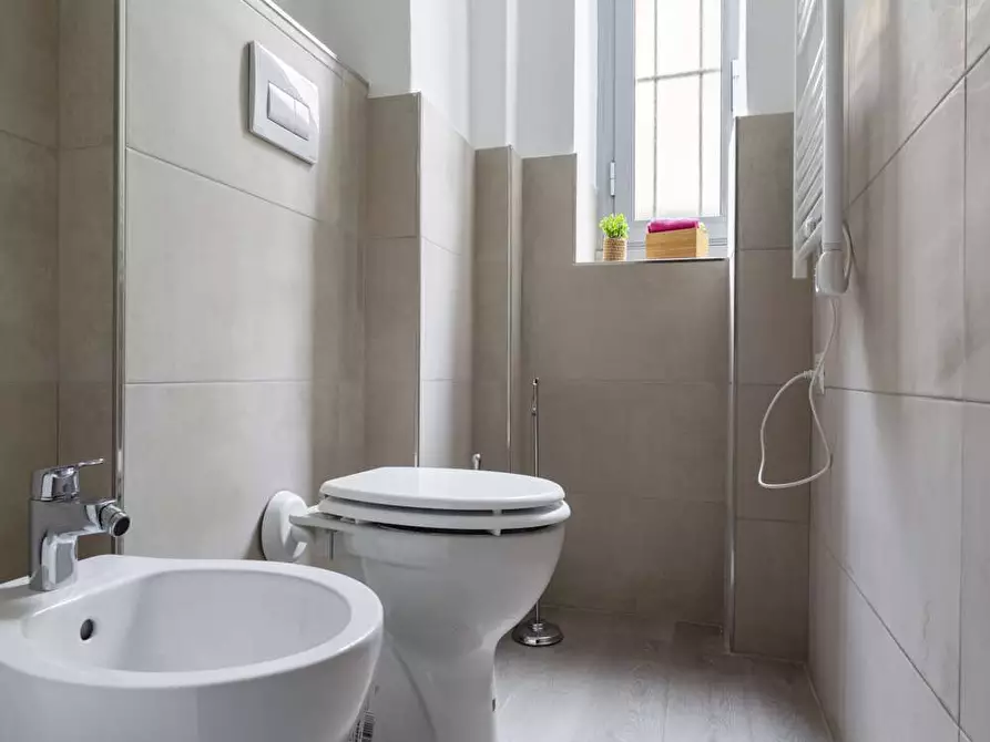 Immagine 17 di Camera in affitto  in Via Verona8 a Milano