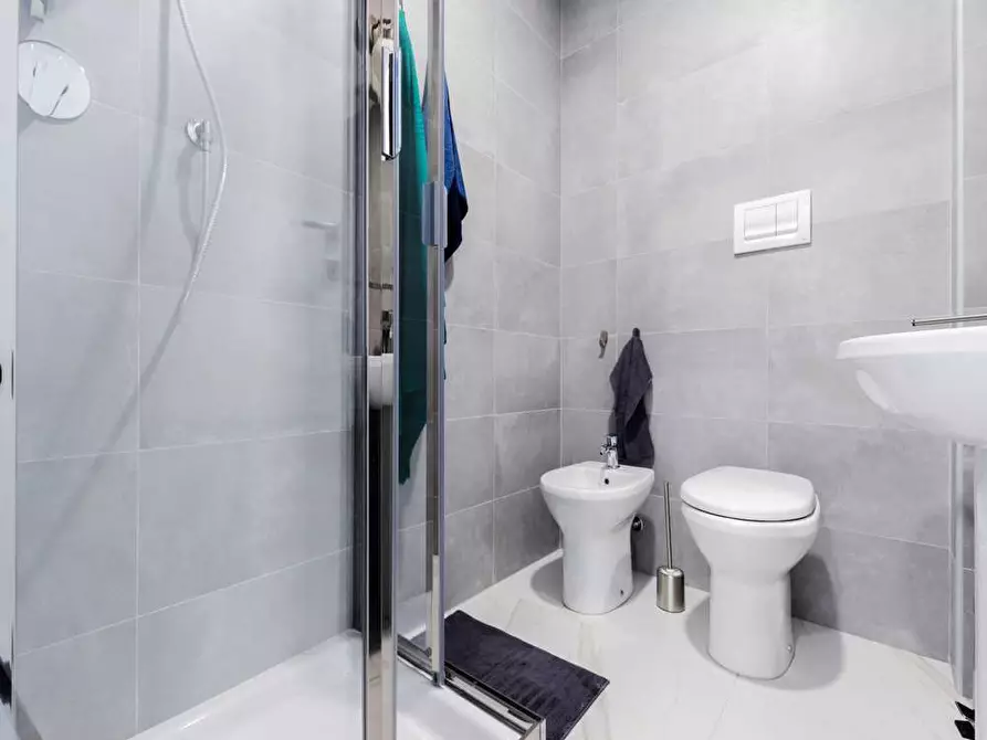 Immagine 13 di Camera in affitto  in Viale Bligny28 a Milano