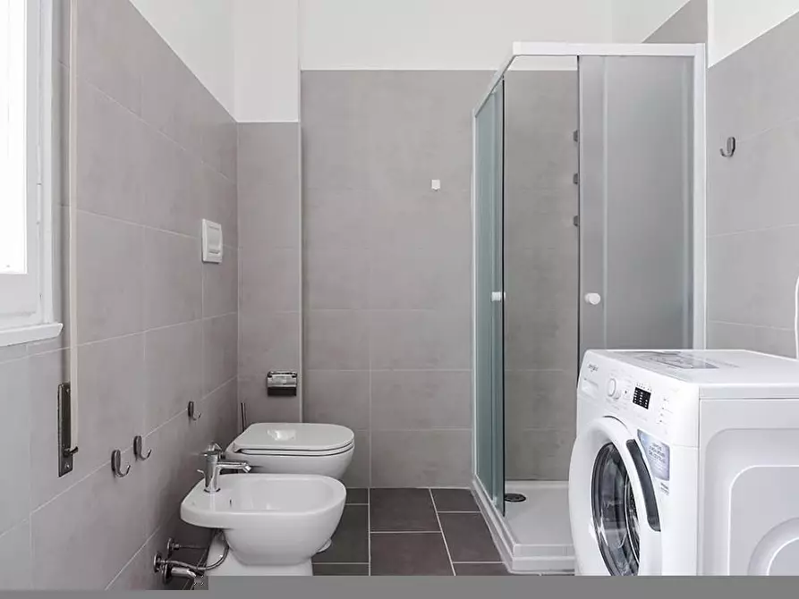 Immagine 42 di Camera in affitto  in Via delle Belle Arti21 a Bologna