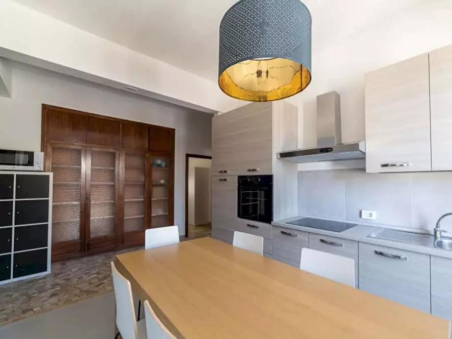 Immagine 19 di Camera in affitto  in Viale dei Mille8 a Firenze