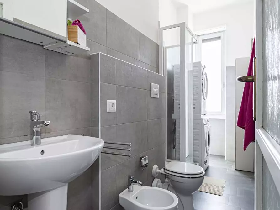 Immagine 18 di Camera in affitto  in Viale Monza16 a Milano