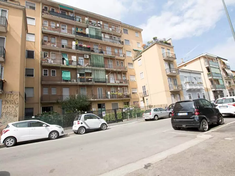 Immagine 20 di Camera in affitto  in Via Riccardo Pitteri23 a Milano